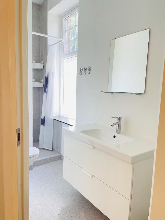 Aday - Aalborg Mansion - Open Bright Apartment With Garden מראה חיצוני תמונה