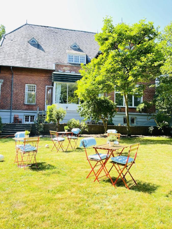 Aday - Aalborg Mansion - Open Bright Apartment With Garden מראה חיצוני תמונה